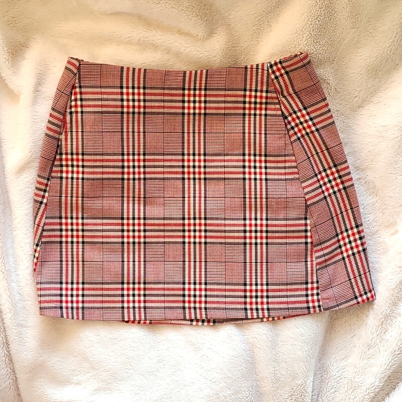 Urban Outfitters Dresses & Skirts - Urban Outfitters - Plaid Mini Skirt